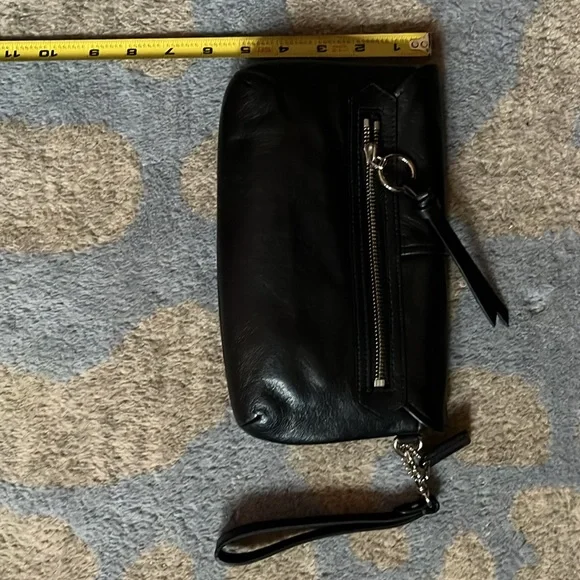 Coach black leather wristlet bag - Picture 2 of 9